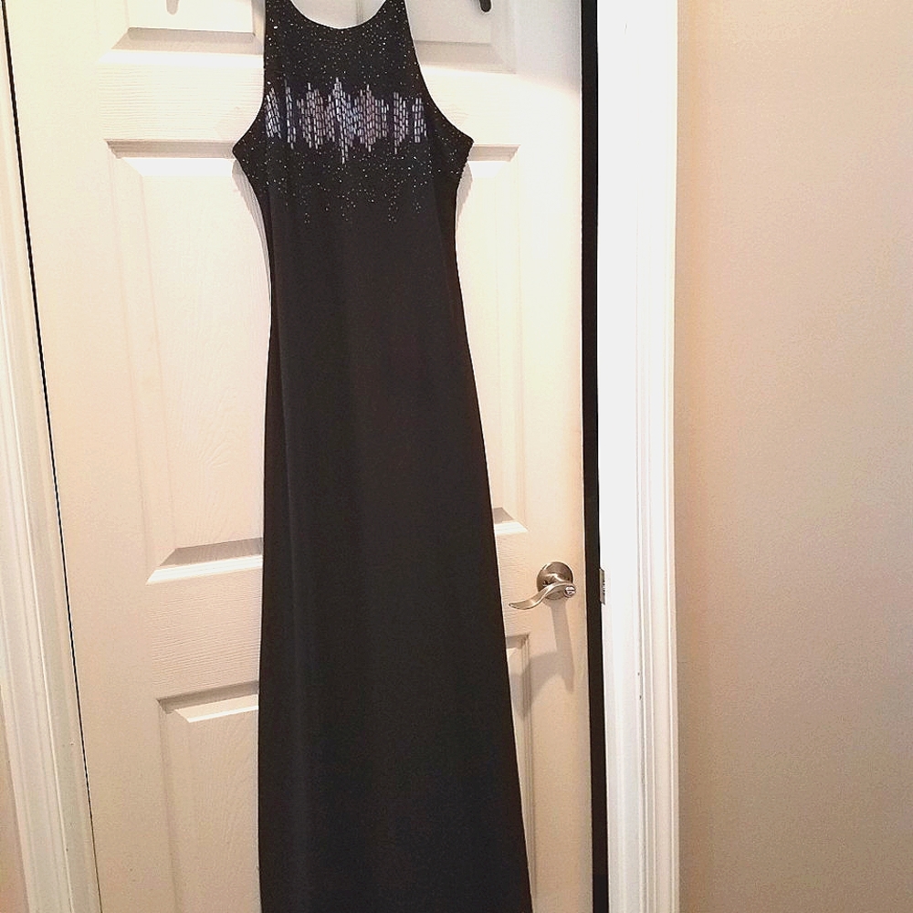 Cachet black maxi spaghetti strap dress - Picture 6 of 14